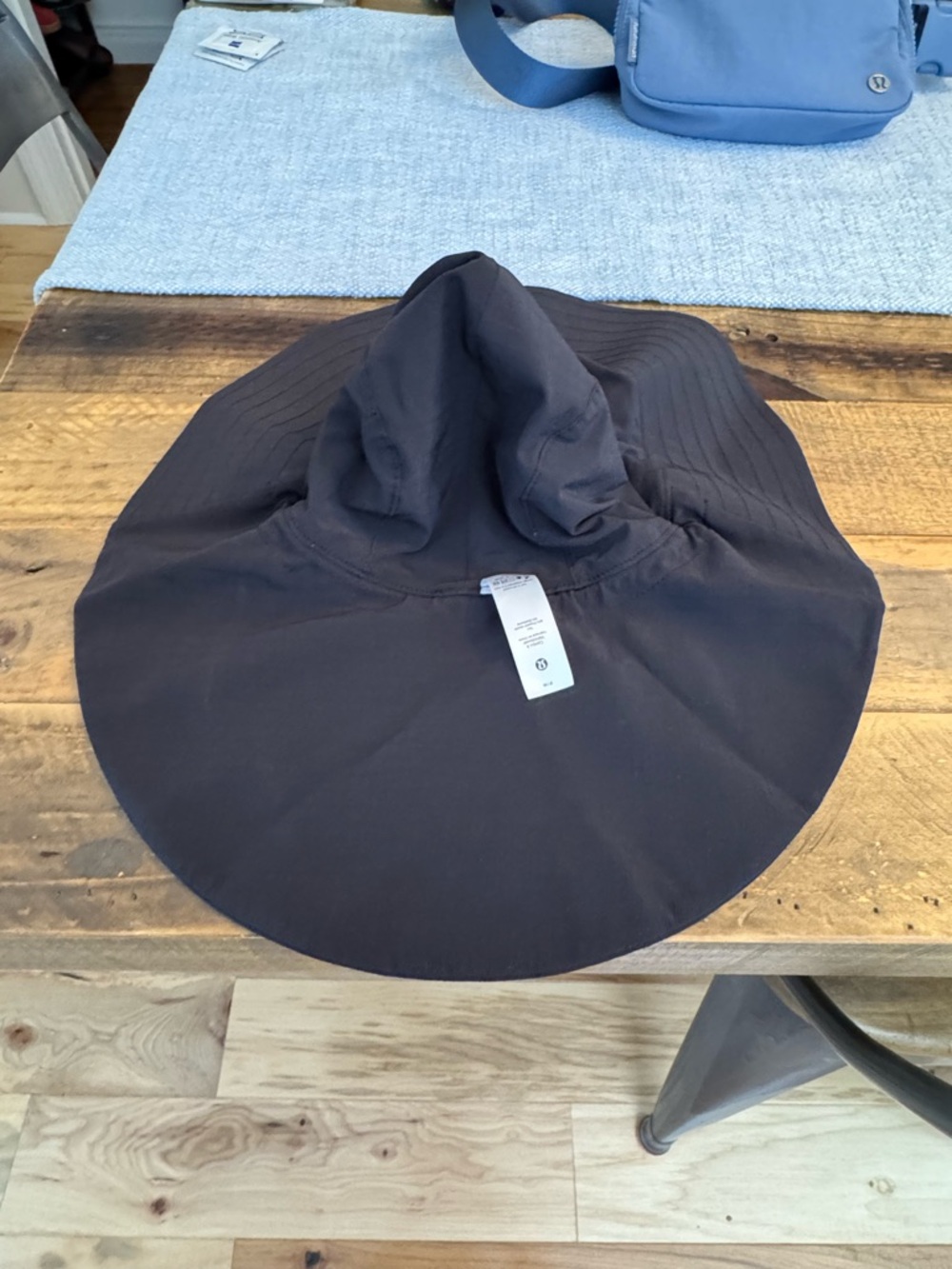 lululemon athletica Wide Brim Sun Hat in Black